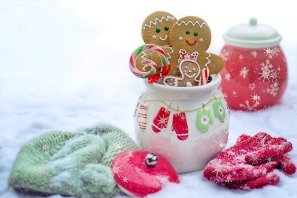 Christmas Fundraising Ideas - Gingerbread cookies